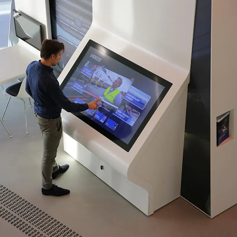 BAS Trucks Experience Center Omnitapps multi-touch applicatie software case